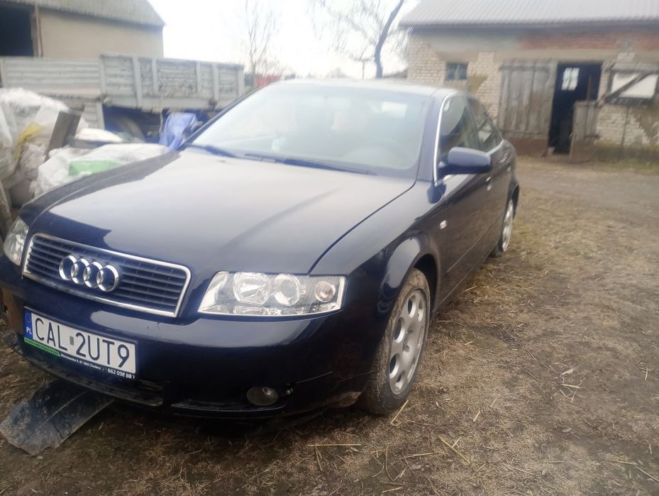 Sprzedam Audi A4B6 uszkodzone