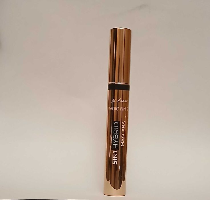 Тушь для ресниц , новая