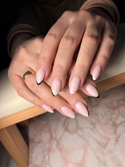 Манікюр Бровари, гель лак, нарощування