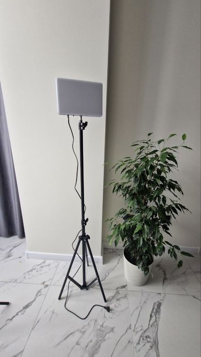 Лампа-прожектор світлодіодна LED