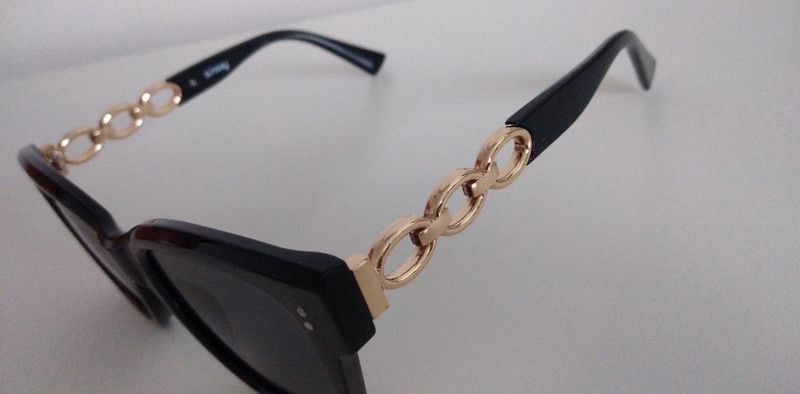 Okulary przeciwsłoneczne Sinsay