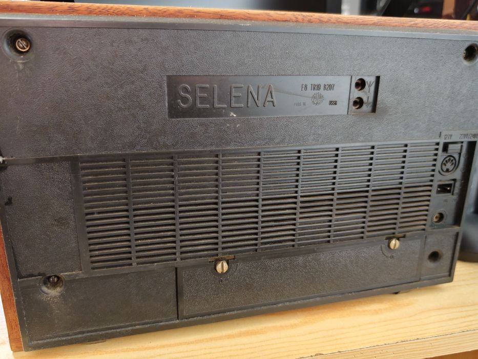 Zabytek: Radio Selena B207 GRAJĄCE z oryginalną walizką! Unikat,