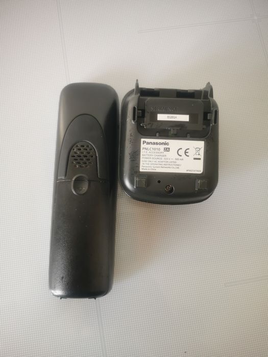 Telefon stacjonarny Panasonic, domowy bezprzewodowy