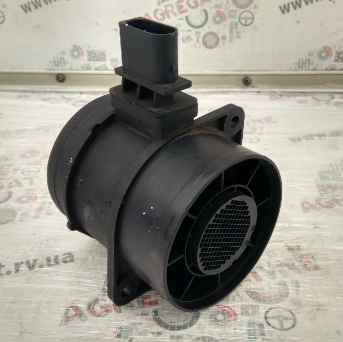 Корпус воздушного фильтра Расходомер 2,2 cdi 2,5 tdi Sprinter Crafter