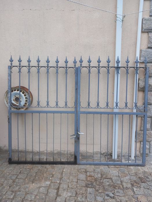 Portão em ferro usado