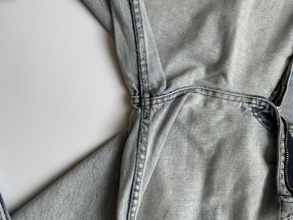 Джинси прямі,голубого кольору,висока посадка