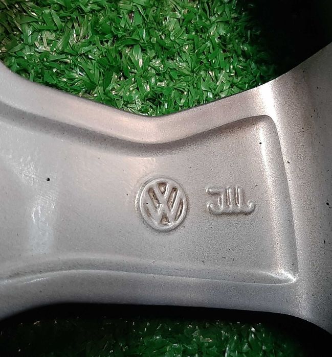 Koła Całoroczne 185/50/16 Felgi Aluminiowe 16" 4x100 VW up! / e-up!
