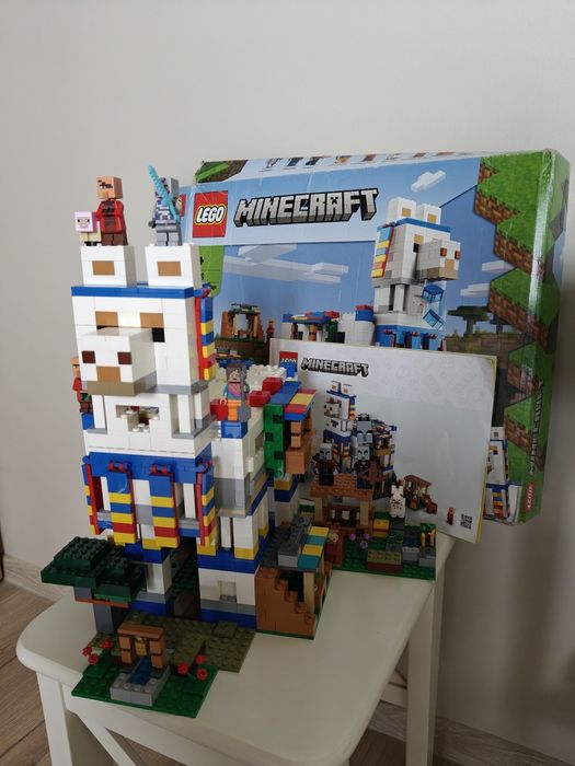 Klocki LEGO Minecraft 21188 Wioska lamy kompletne