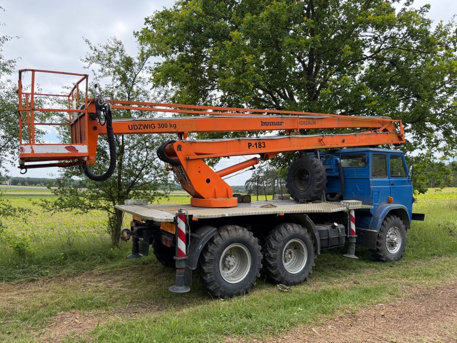 Podnośnik koszowy 4x4 Bumar Wumag