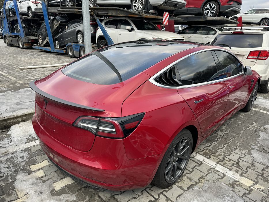 Розборка Тесла 3 Tesla Model 3