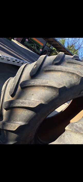 Opona 650 65 38 MICHELIN