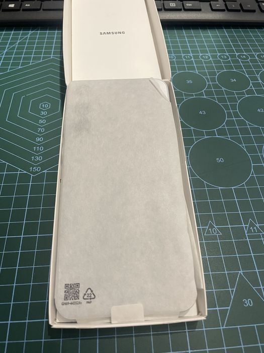 Nowy Samsung A16 - komplet