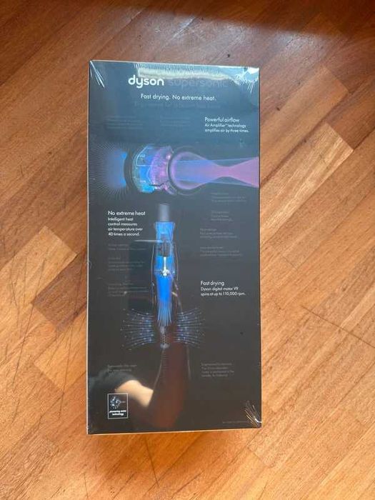 Nowa naddźwiękowa suszarka do włosów Dyson HD08