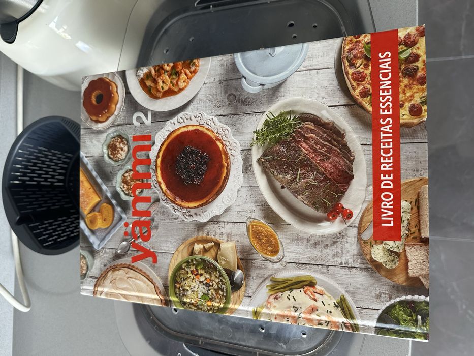 Vendo Robot de cozinha Yammi (como nova)