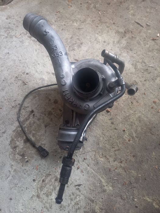 Турбіна до 2.5 рено трафік мотор J9U 630 .