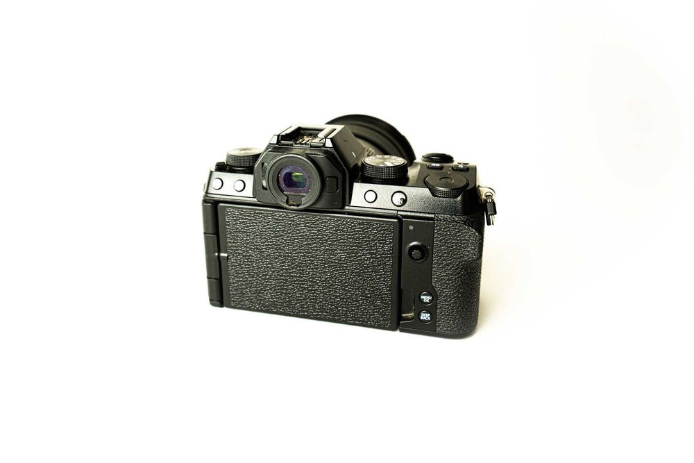 FujiFilm X-S10 + 16-80mm czarny