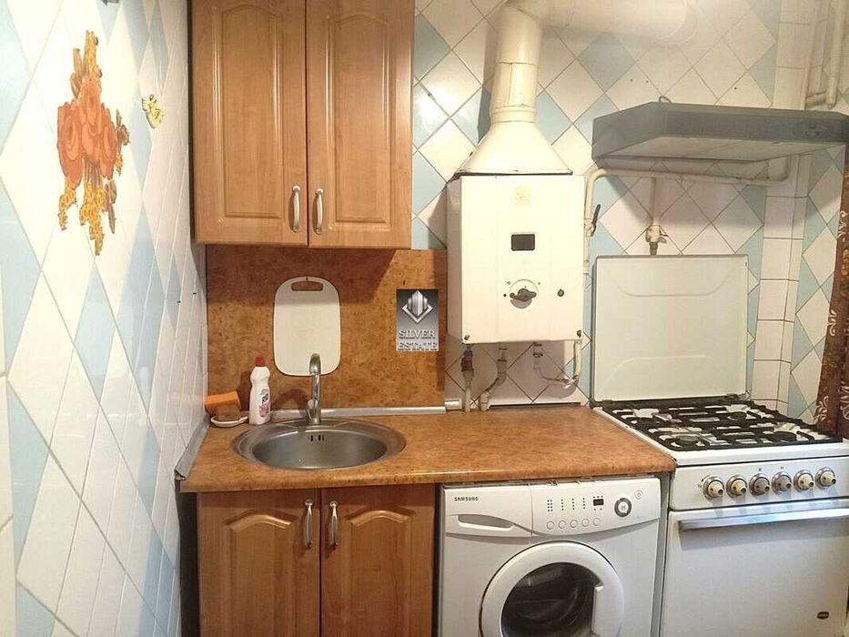 Продам 2-кімнатну квартиру роздільного планування,Шевченківський район