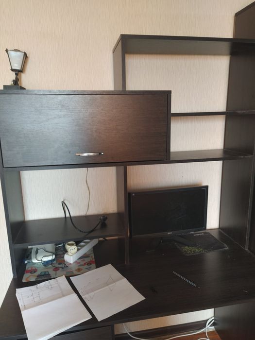 Шкаф для учебы и для работы на компьютере