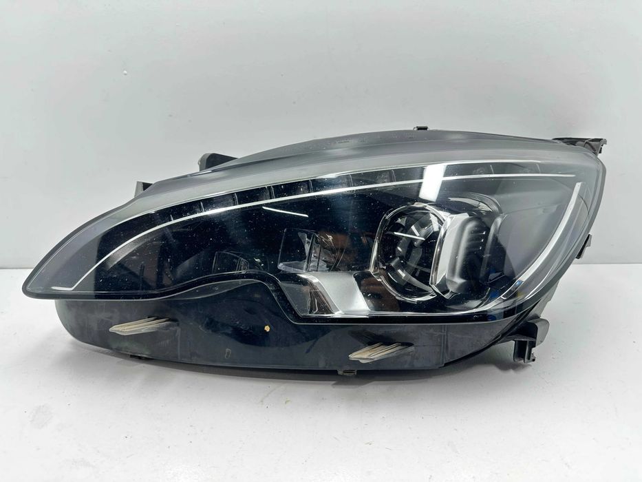 Ótica / Farol Esquerdo - Peugeot 308 II