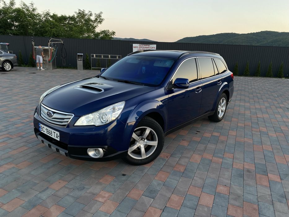 Subaru outback..