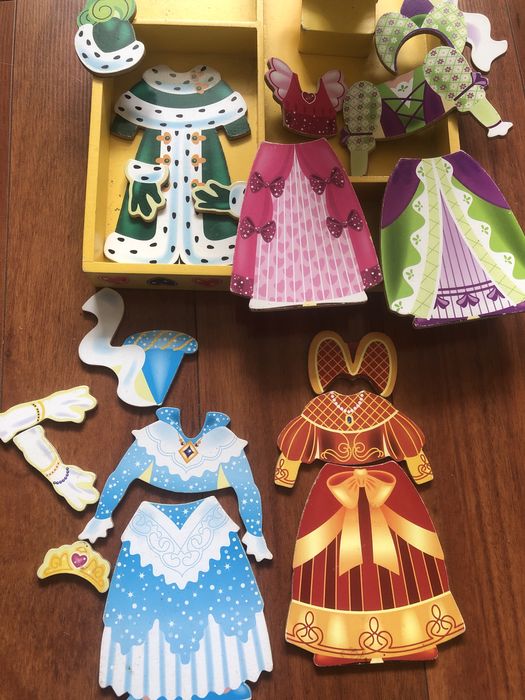 Lalka drewniana do ubierania