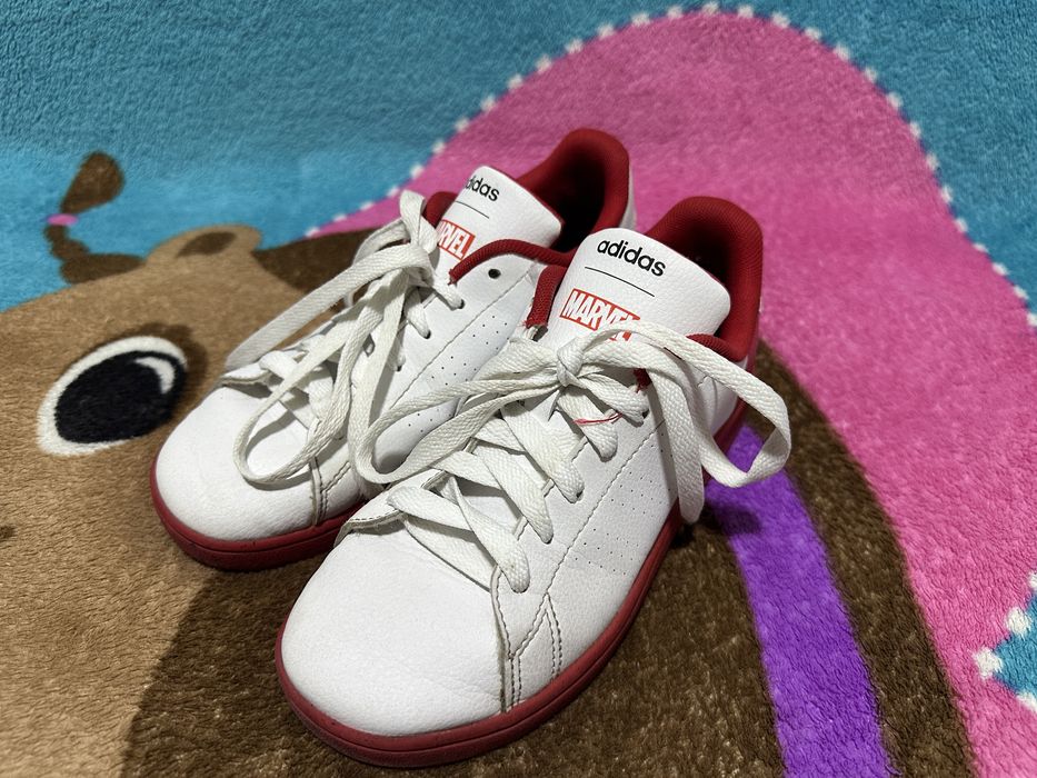 Круті кросівки adidas spider man оригінал