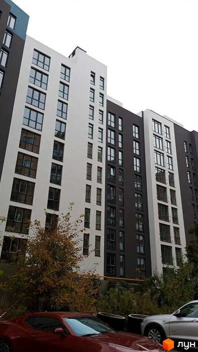Продам трикімнатну квартиру Рівер Сіті