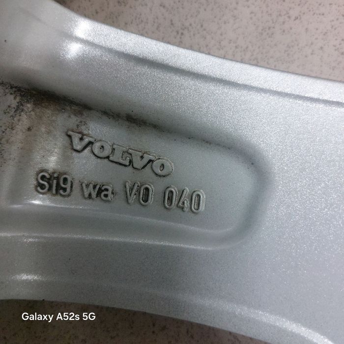 Felgi aluminiowe Volvo V60 S60  7Jx17 et50   31200602