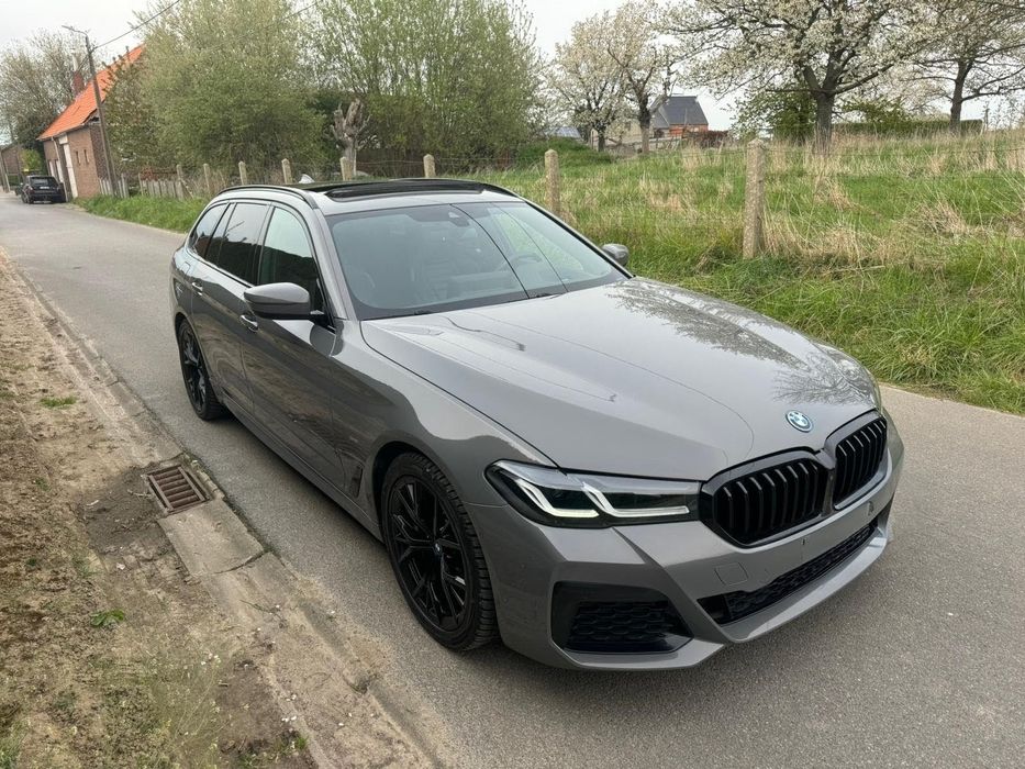 BMW 530e Pack M special edition 292cvs híbrida plug in [iva dedutivel)