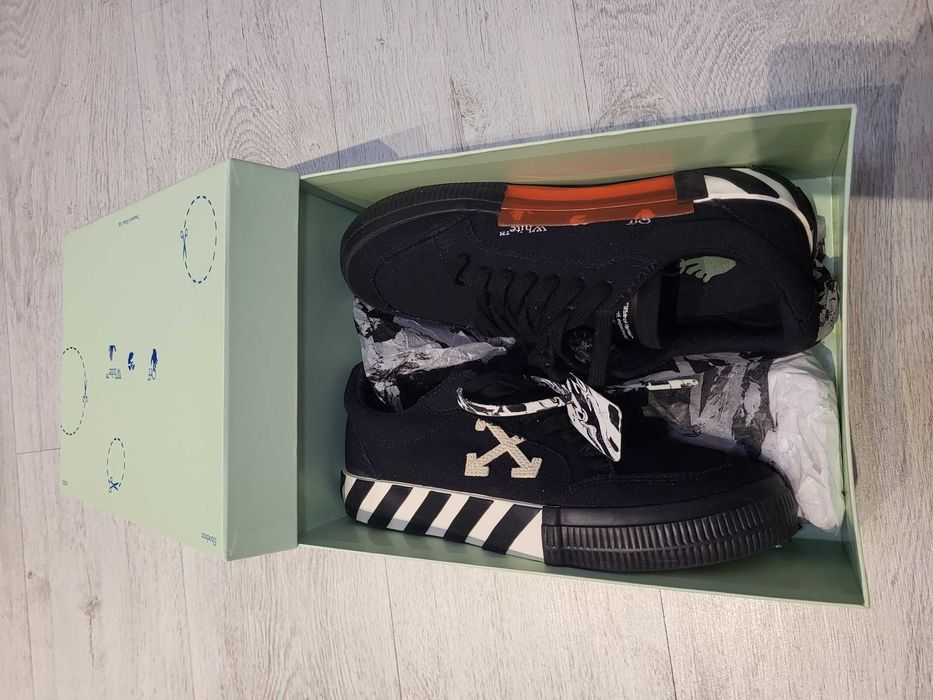 Buty OFF-WHITE rozm.40 bardzo mało używane