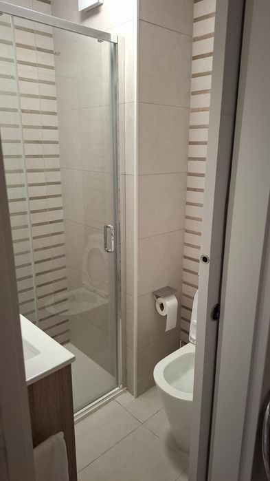 Quarto disponível para arrendar perto do Polo Universitário da Ajuda e Palácio da Ajuda – Lisboa