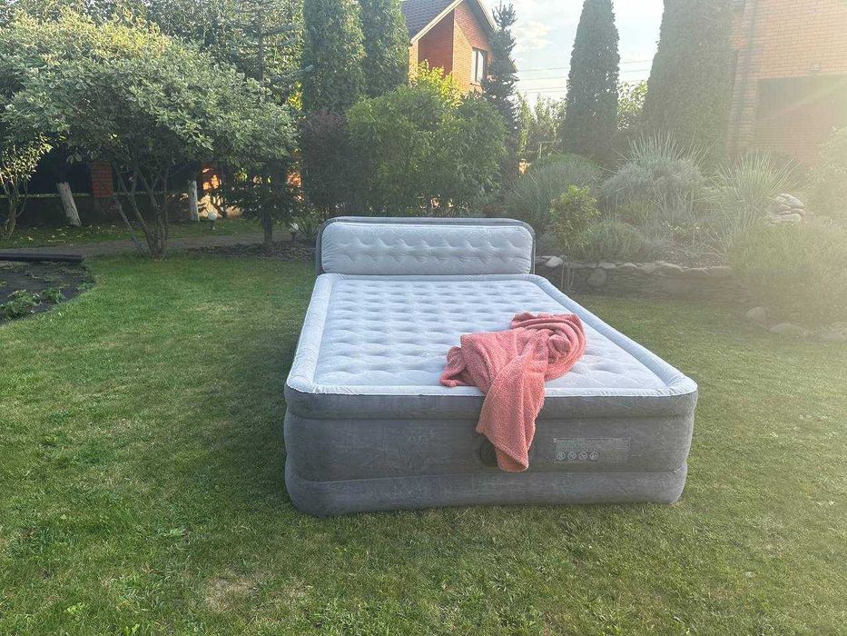 Надувне двоспальне ліжко Intex з вбудованим насосом ℹ️203х152х86(46)ℹ️