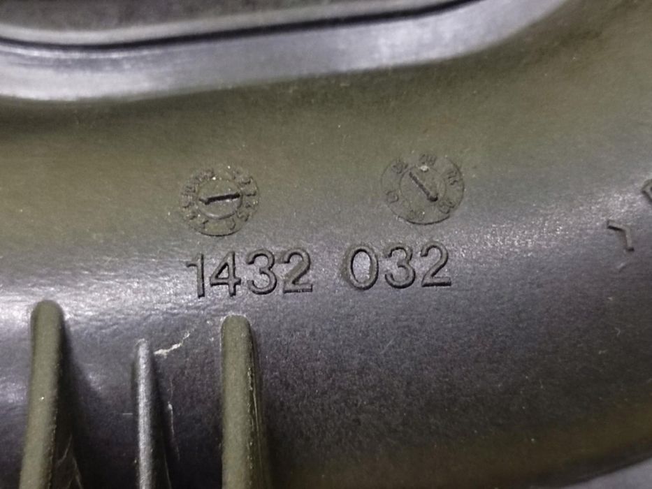 bmw e46 1.9 kolektor ssący 1432032