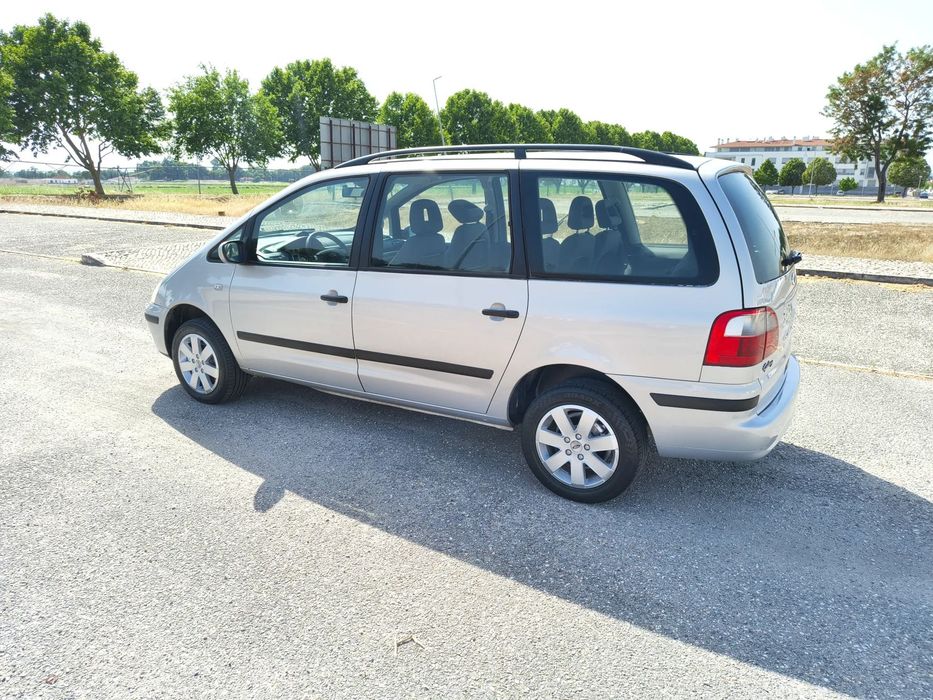 Ford Galaxy 1.9 TDi GLX SelectShift