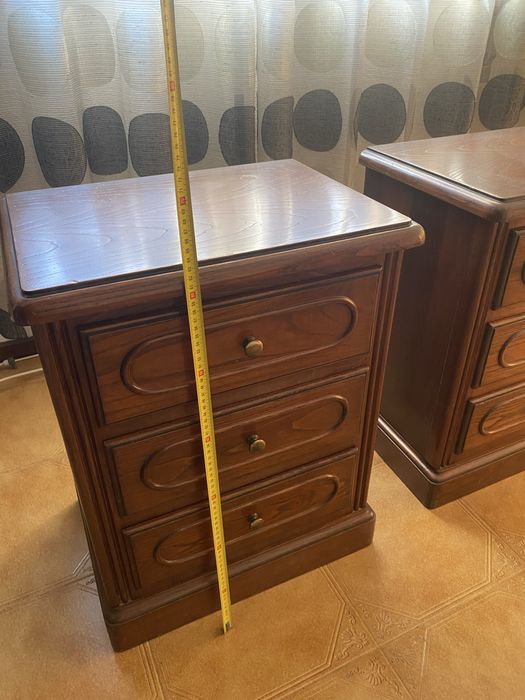 Mesa de cabeceira