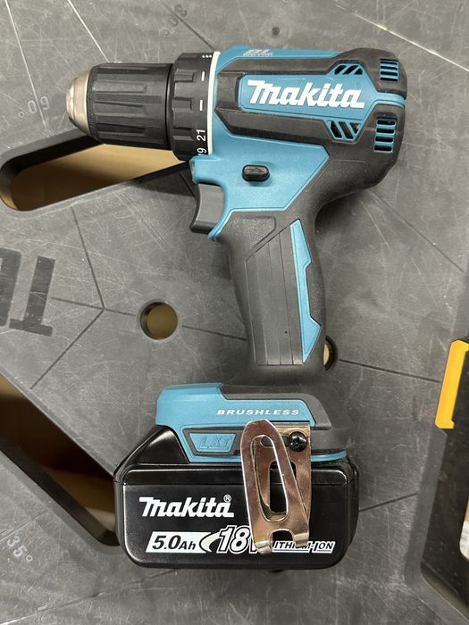 Акумуляторний дриль-шурупокрут MAKITA LXT DDF485Z (каркас)