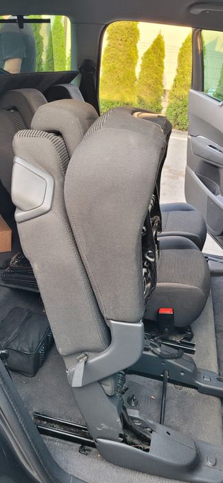 Peugeot 5008 (7 місне)