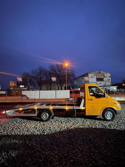 Послуги евакуатора не дорого.