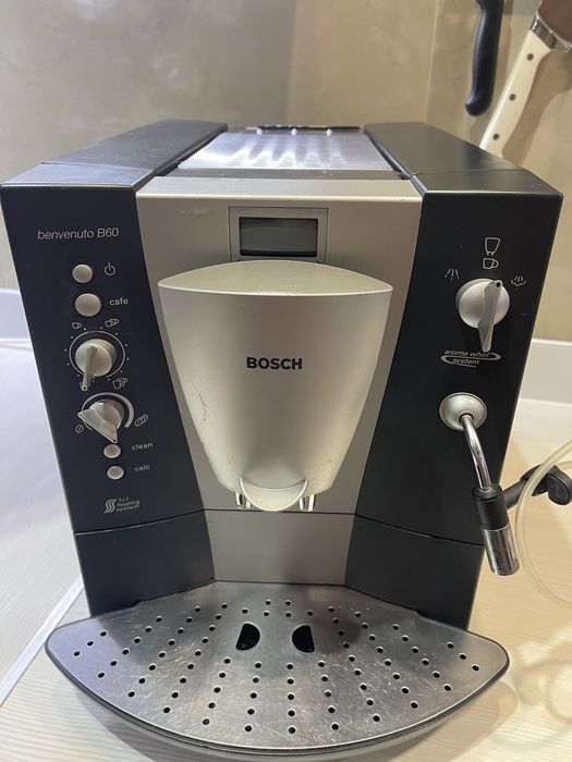 Продам кавомашину Bosch benvenuto B60