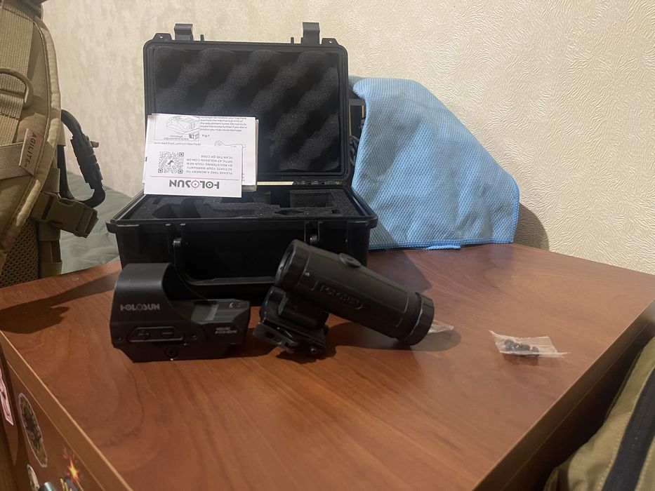 Продам каліматорний приціл Holosan510c