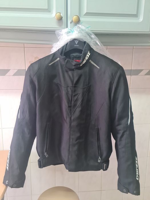 Casaco dainese preto