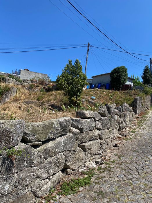 Terreno modelos paços de Ferreira Porto 1 951 m²