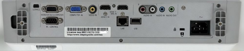 Projektor NEC U321H FullHD 1080p