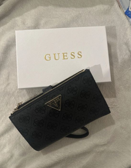 Carteira guess como nova