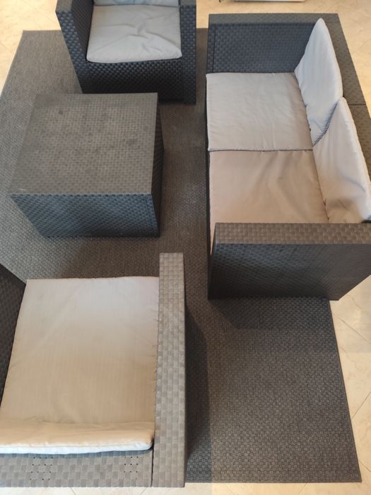 Conjunto de Sofá com almofadas