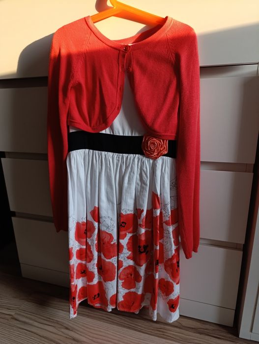 Sukienka z bolerkiem Smyk. 140