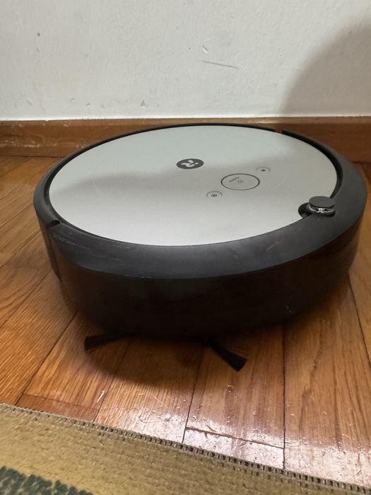 Robot Aspirador iRobot Roomba i1+