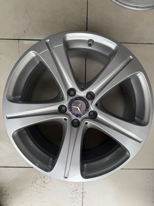 Felgi 18 5x112 ET43 8J W213 E klasa C Klasa