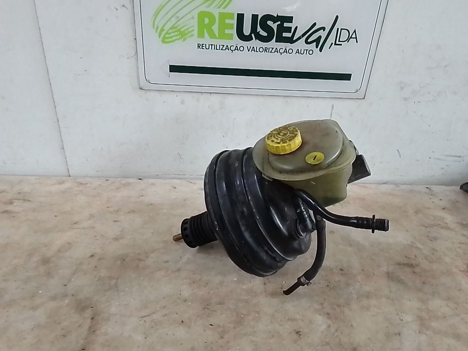 Servofreio AUDI A6 (4B2, C5)