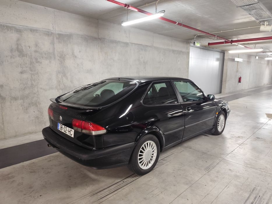 Saab 900 SE Coupe
